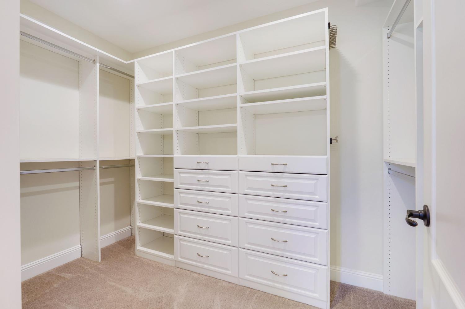 3449 Oyster Bay Avenue