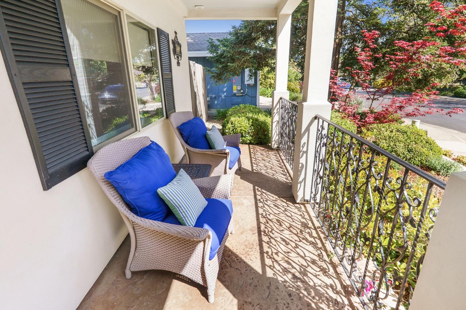 3449 Oyster Bay Avenue