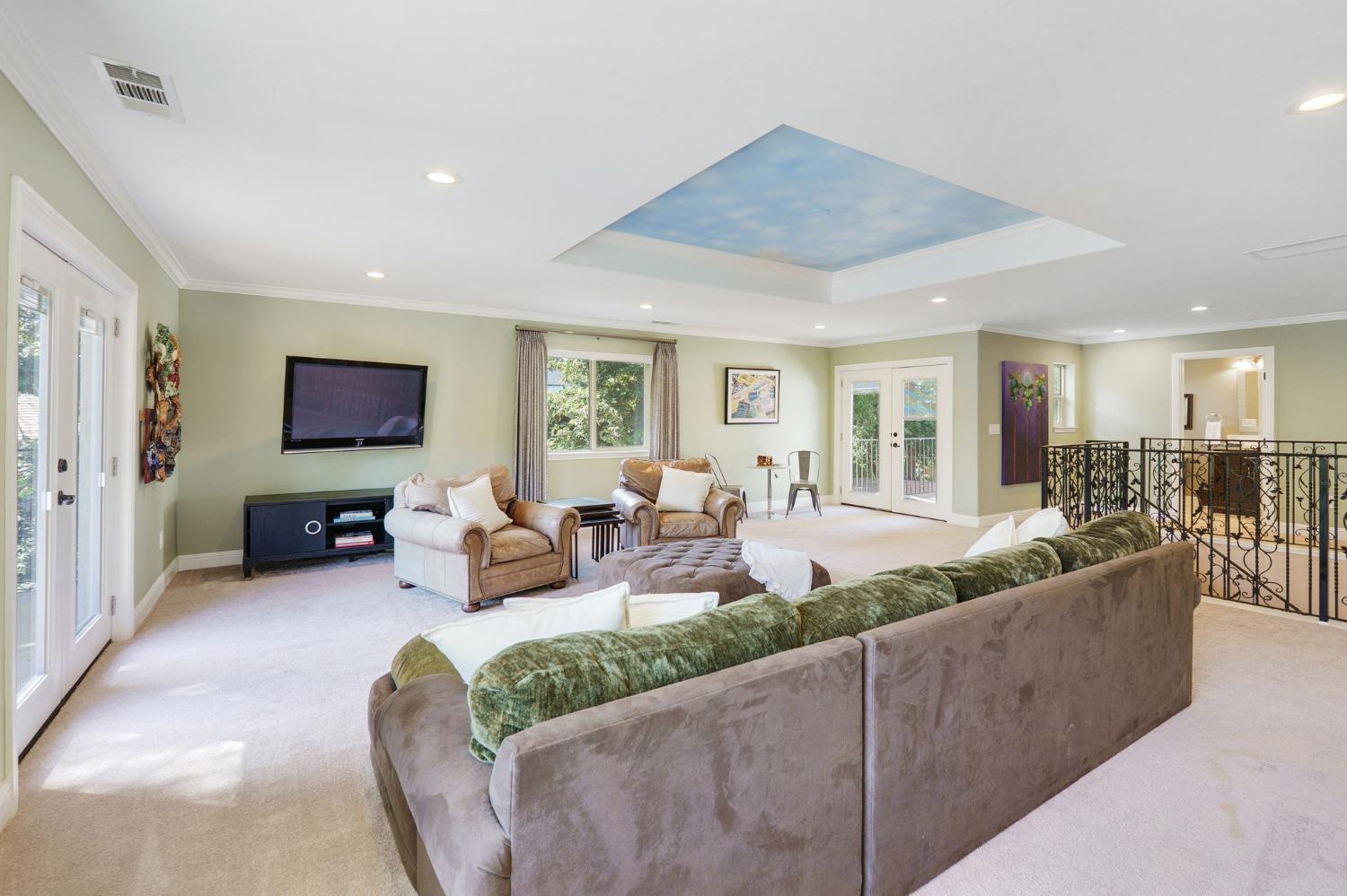 3449 Oyster Bay Avenue