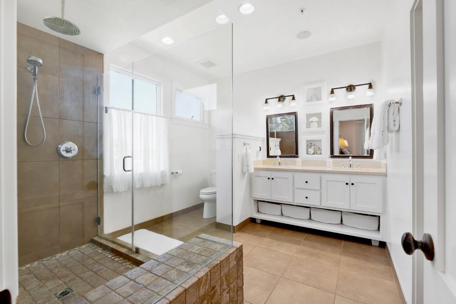 34718 Corcoran Hill Lane