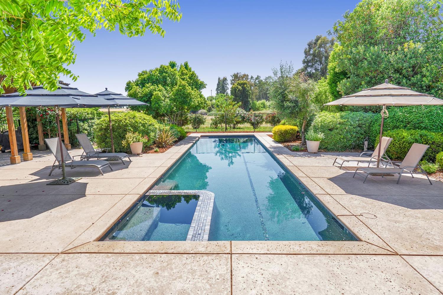 34718 Corcoran Hill Lane