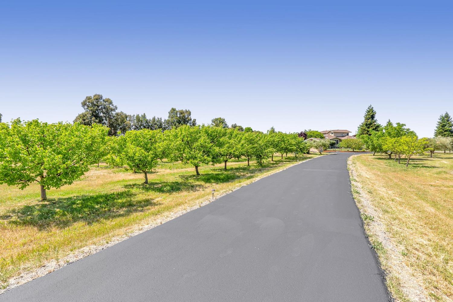 34718 Corcoran Hill Lane