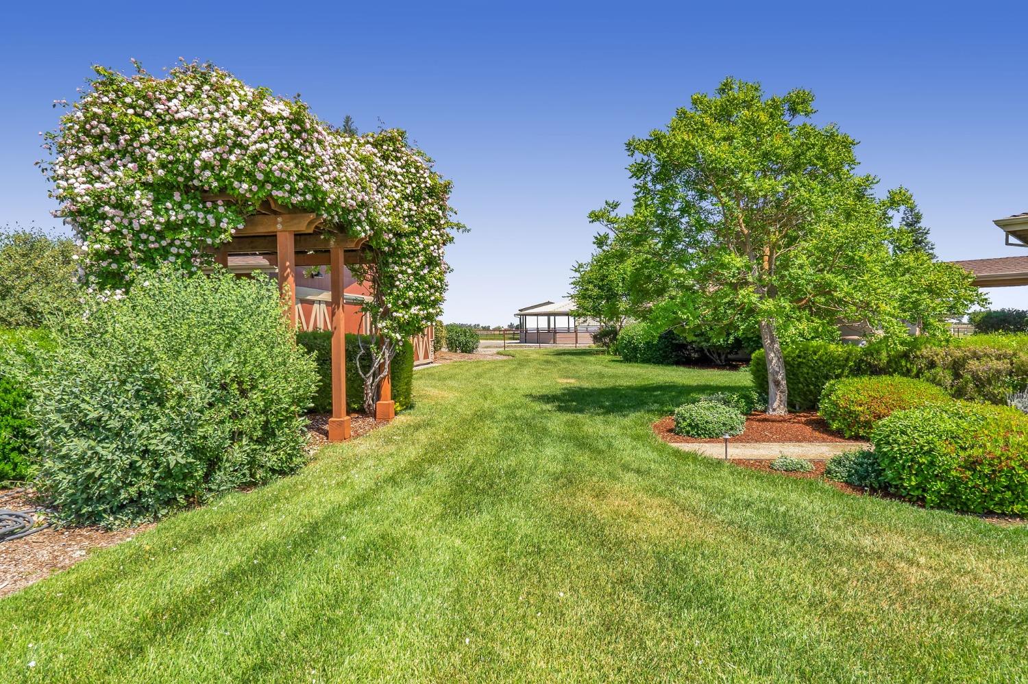 34718 Corcoran Hill Lane