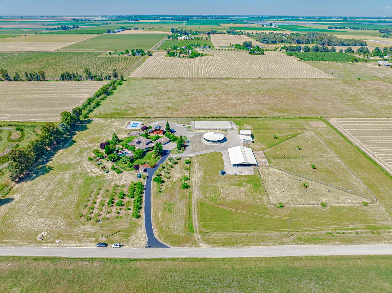 34718 Corcoran Hill Lane