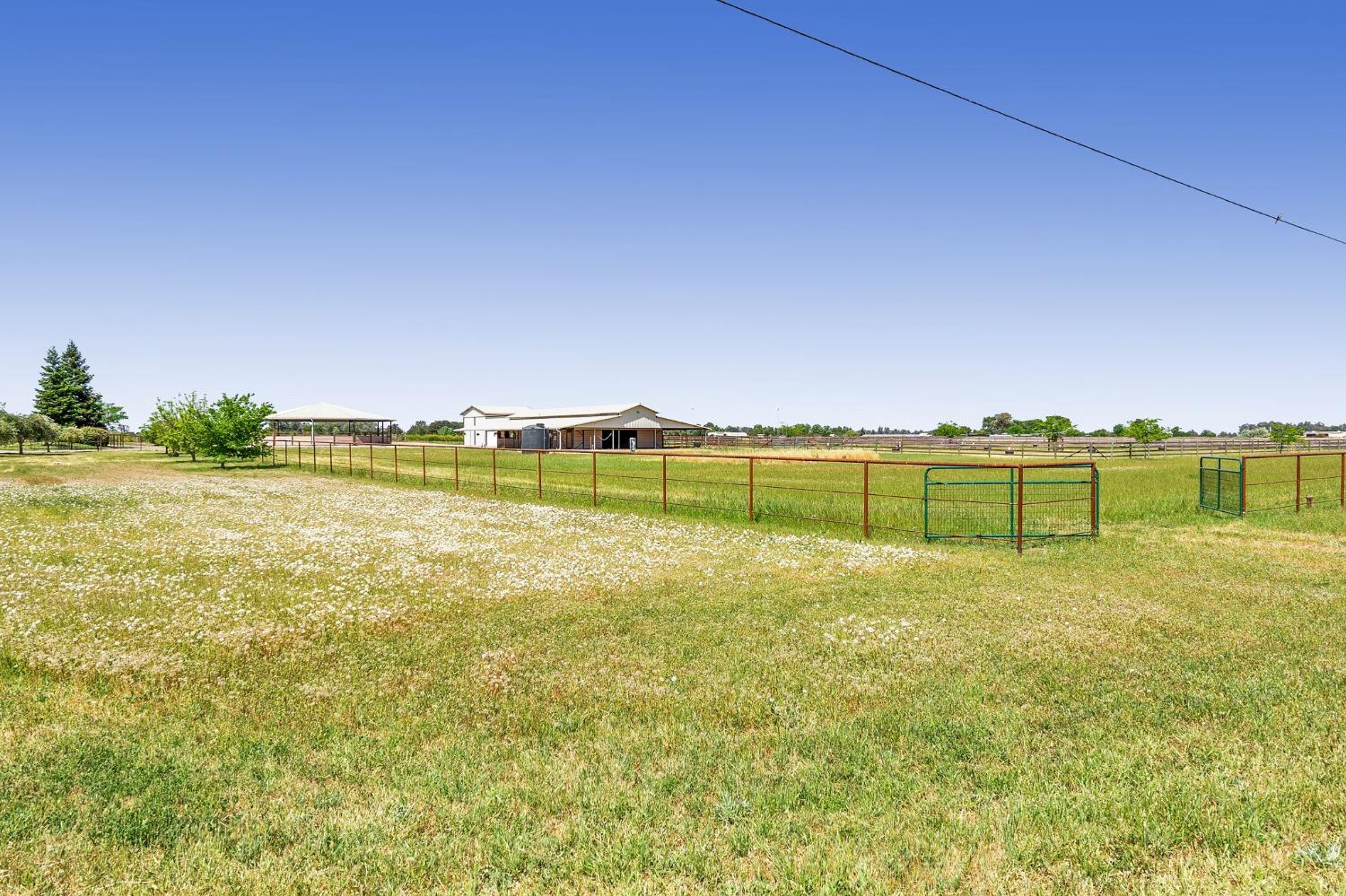 34718 Corcoran Hill Lane