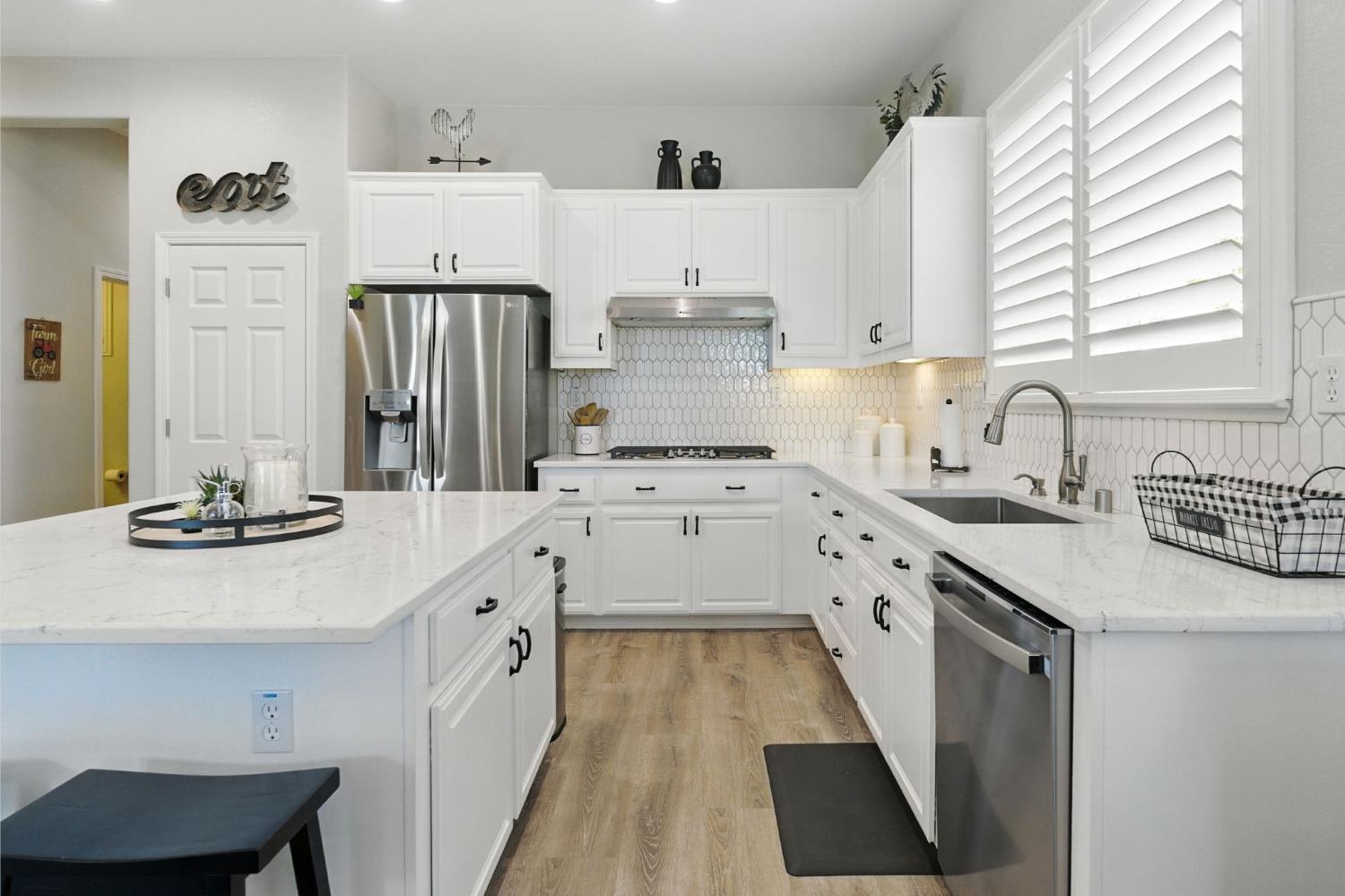 33887 Mallard Street