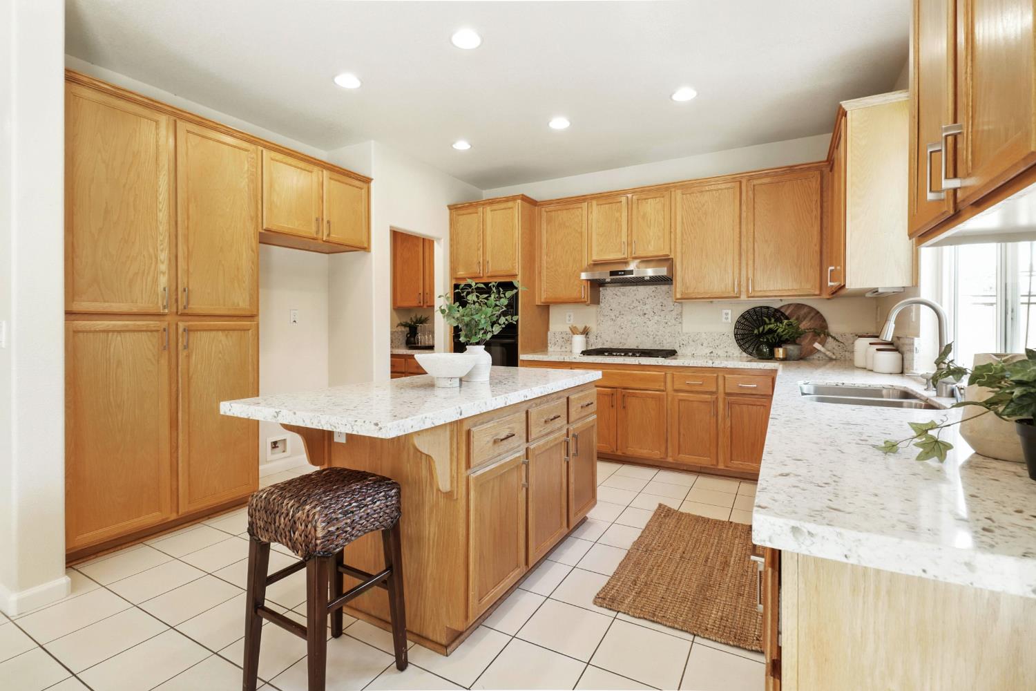 1634 Rio Grande Street