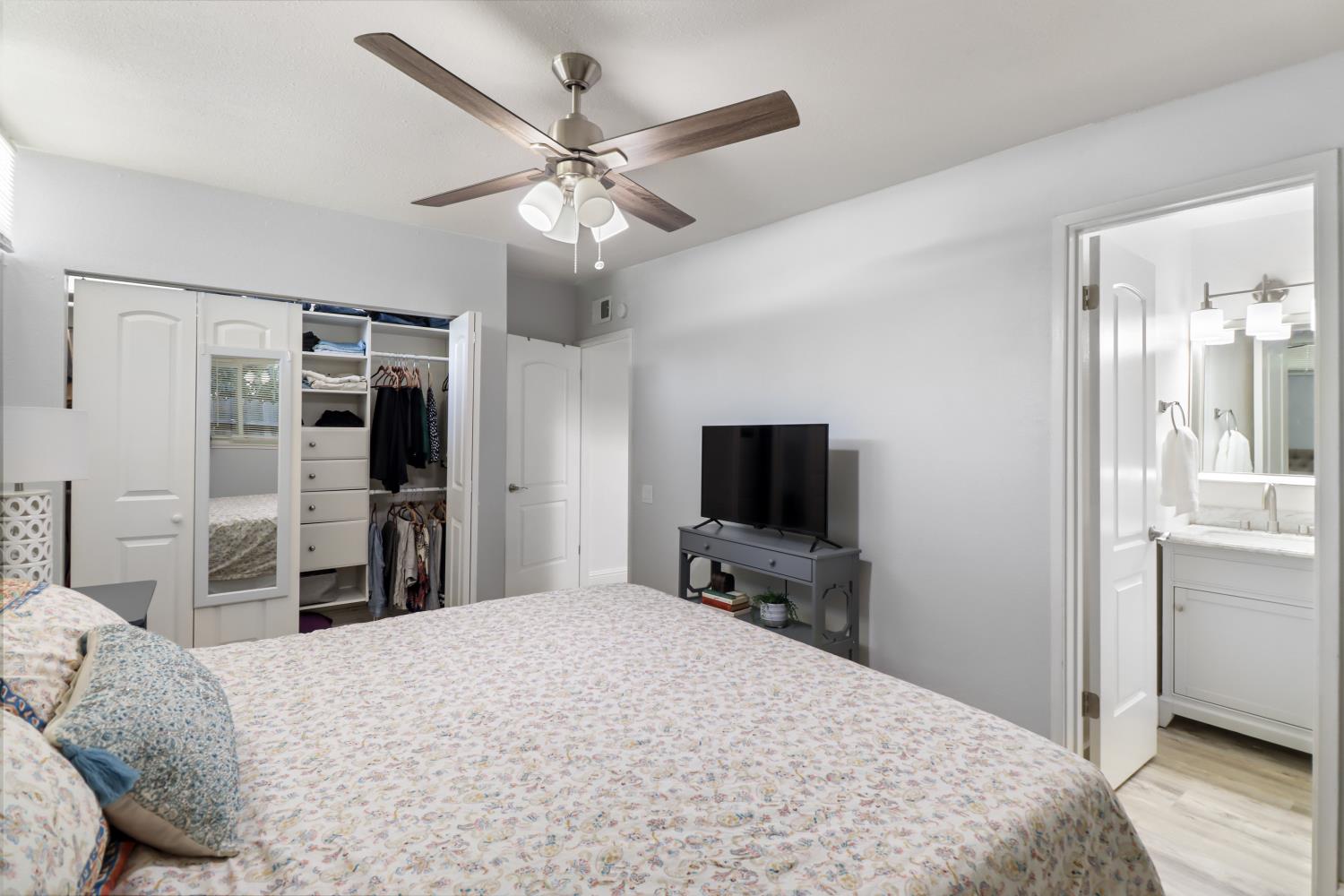 1212 Drake Drive