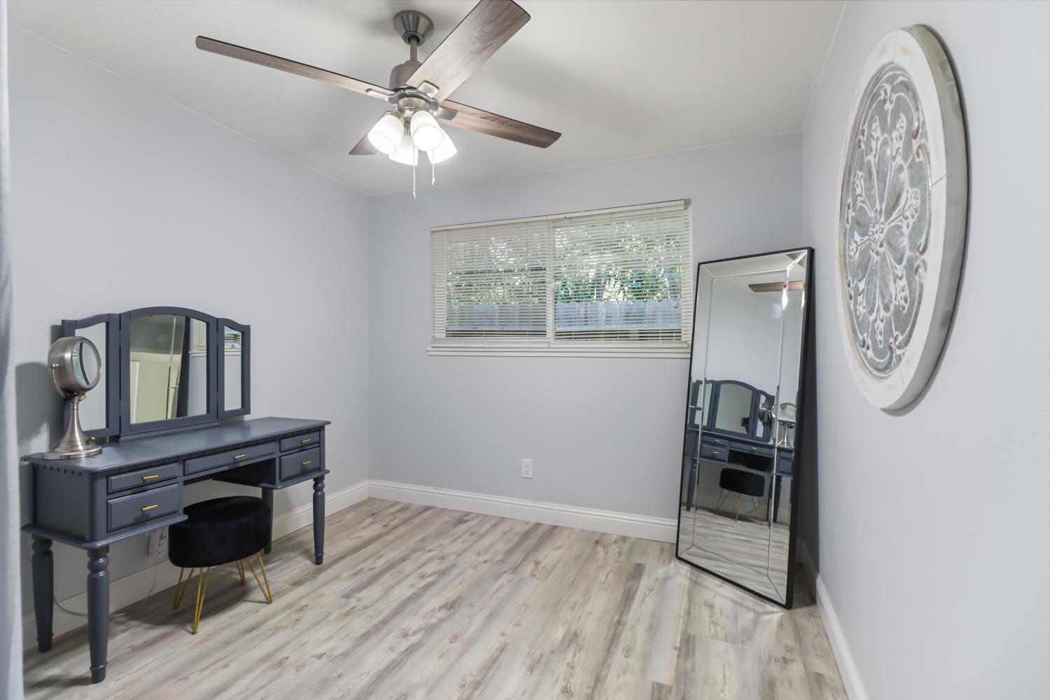 1212 Drake Drive