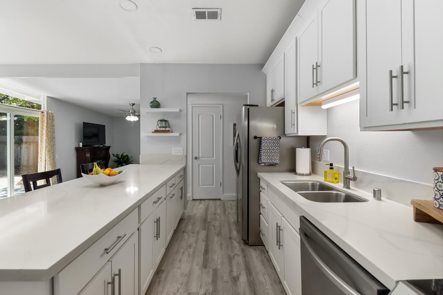 1212 Drake Drive