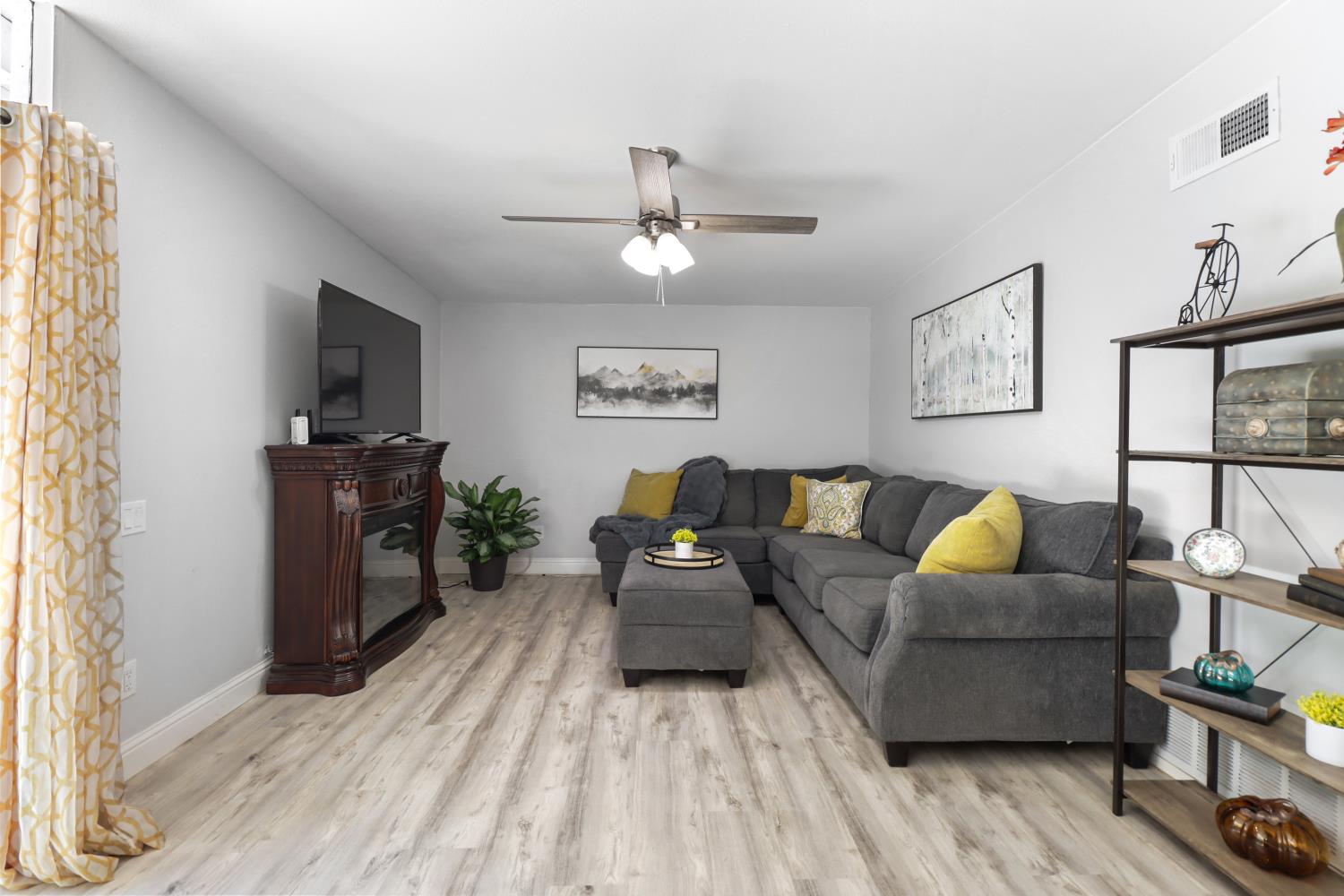 1212 Drake Drive
