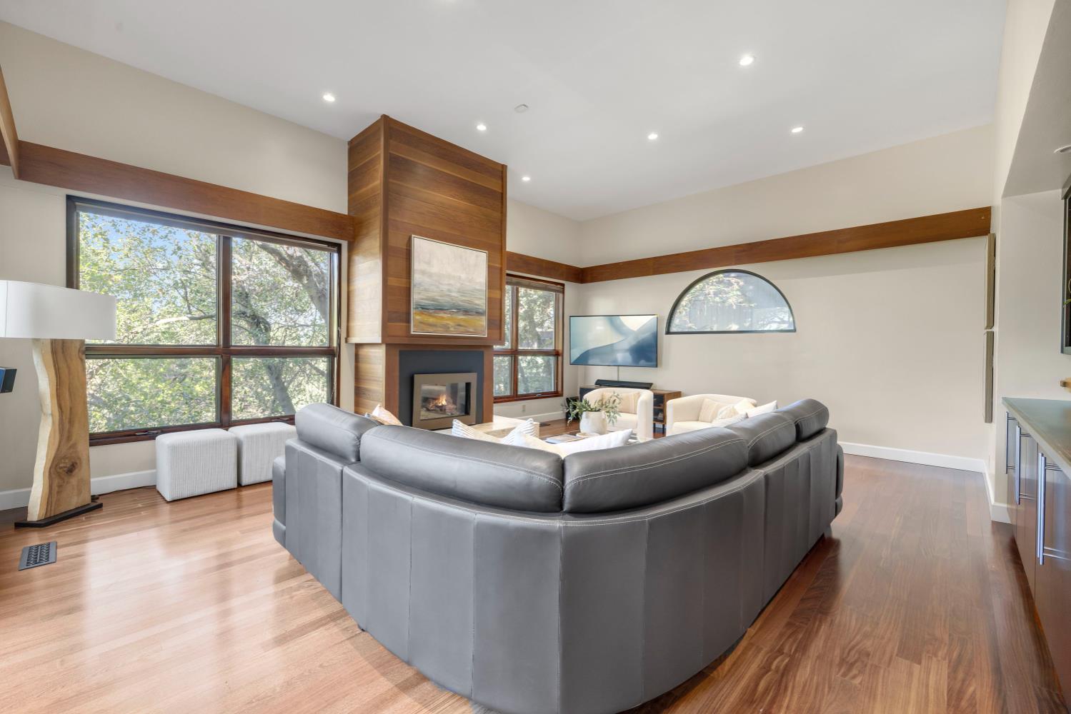 4217 Curragh Oaks Lane