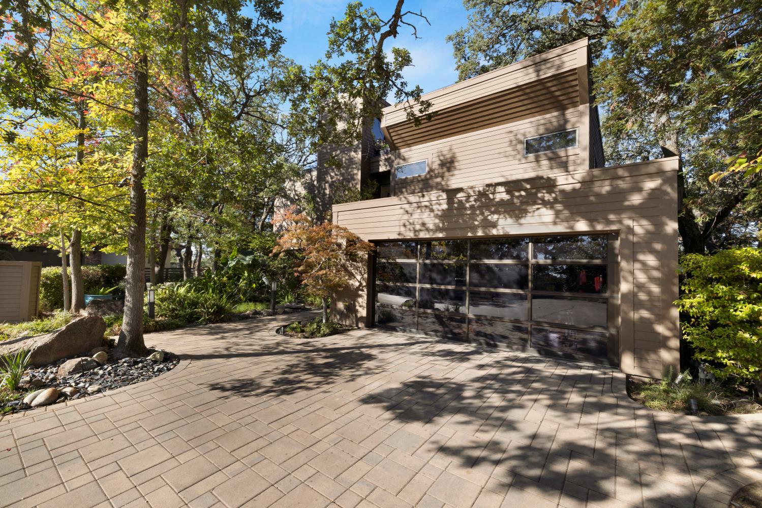 4217 Curragh Oaks Lane