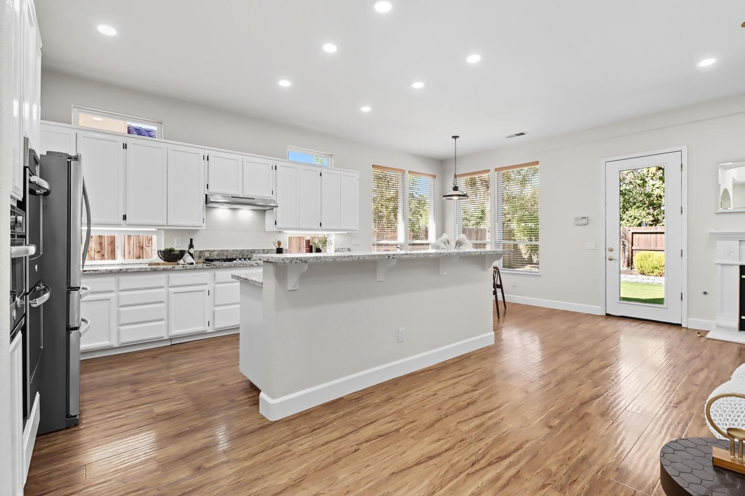 1527 Rio Grande Street