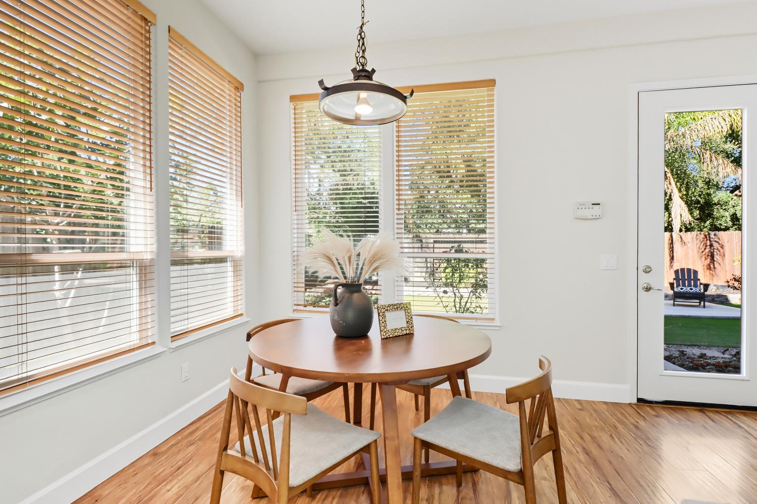 1527 Rio Grande Street