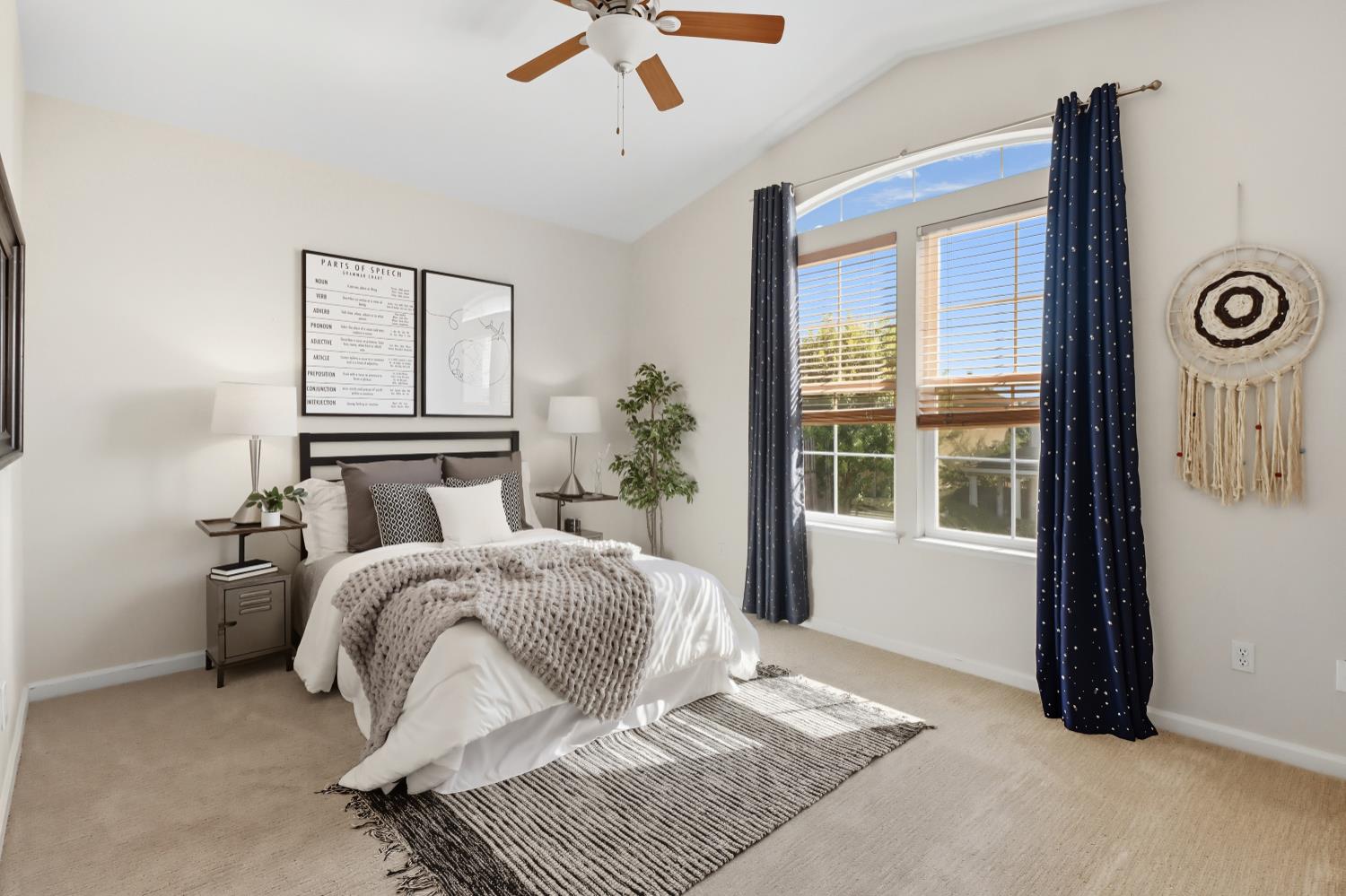 1527 Rio Grande Street