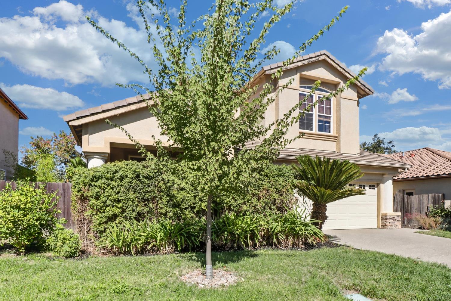 1527 Rio Grande Street