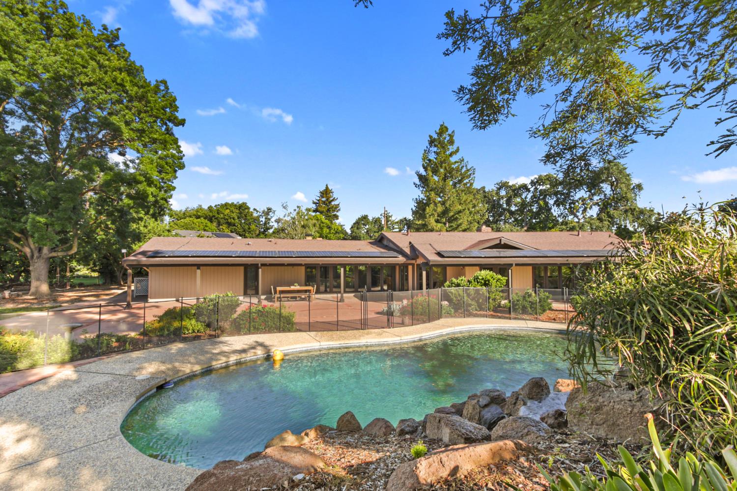 38385 Larue Way