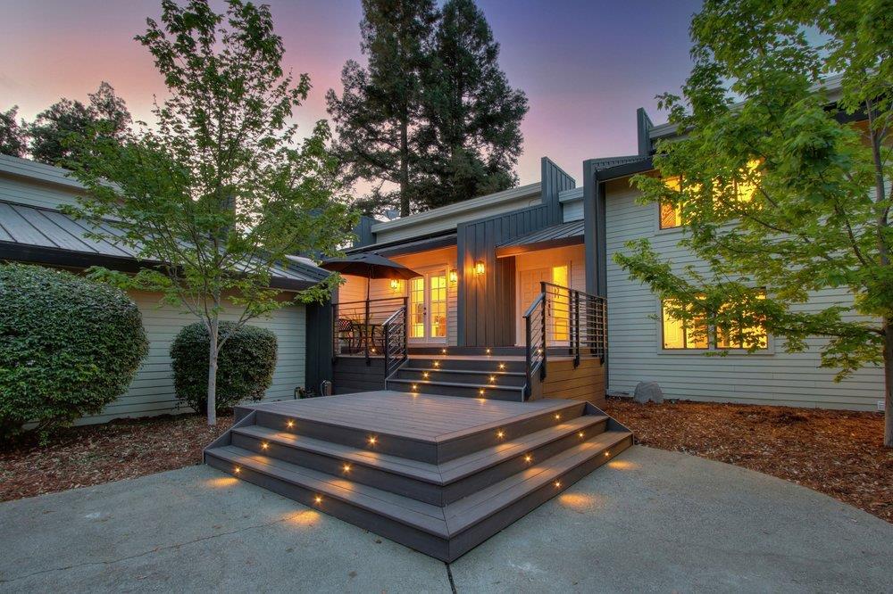 38364 Wisteria Way