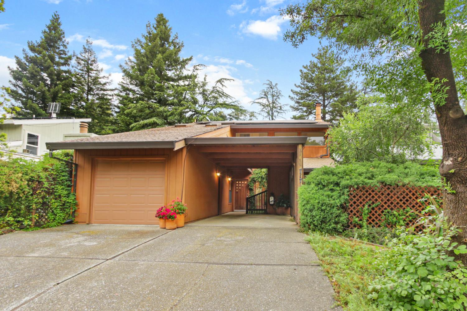 717 Bianco Court