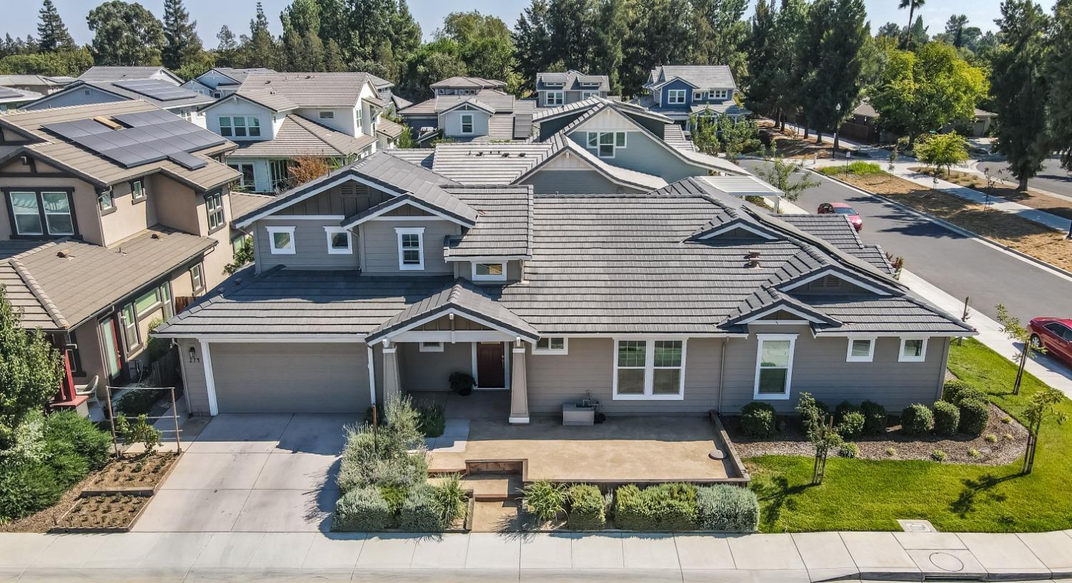 274 Florencia Place
