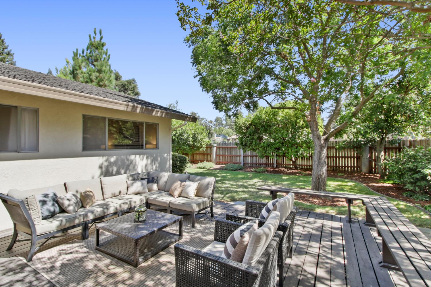 406 Anza Avenue