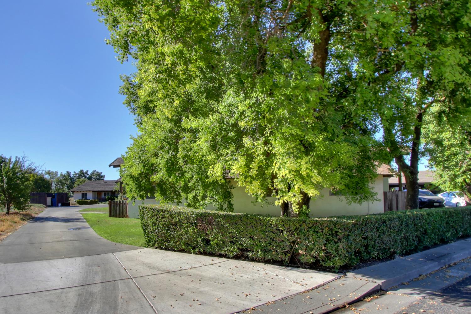 2310 Evenstar Lane