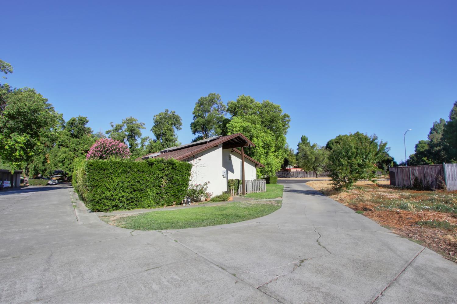2310 Evenstar Lane