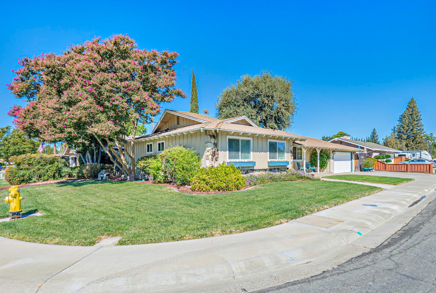 1032 Sycamore Lane