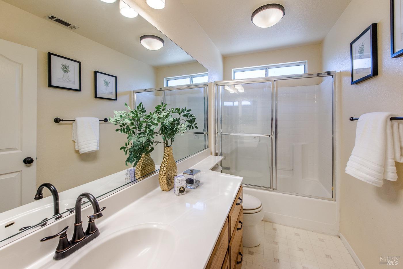 1550 Mccormack Court