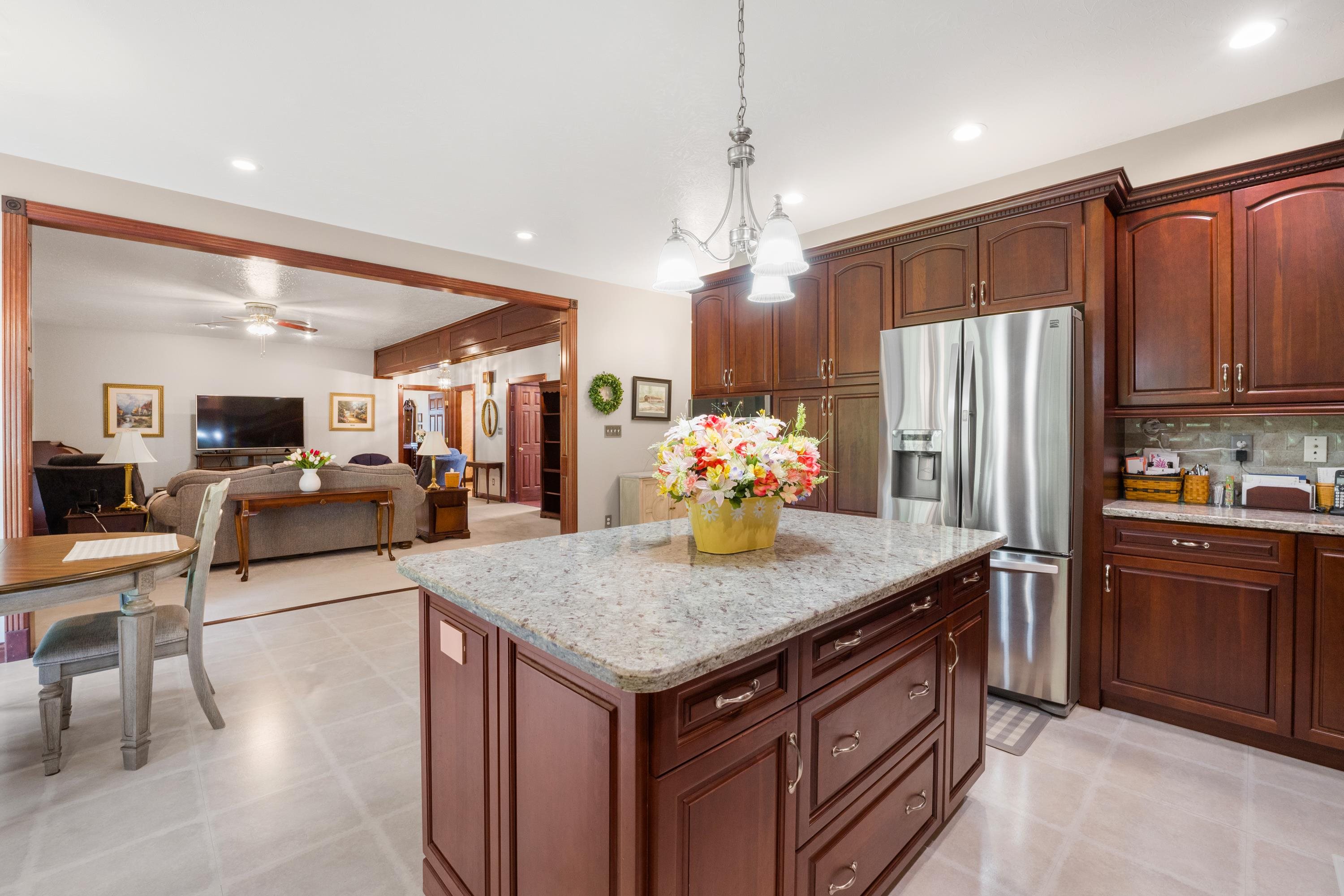 3222 Carriage Hill Court