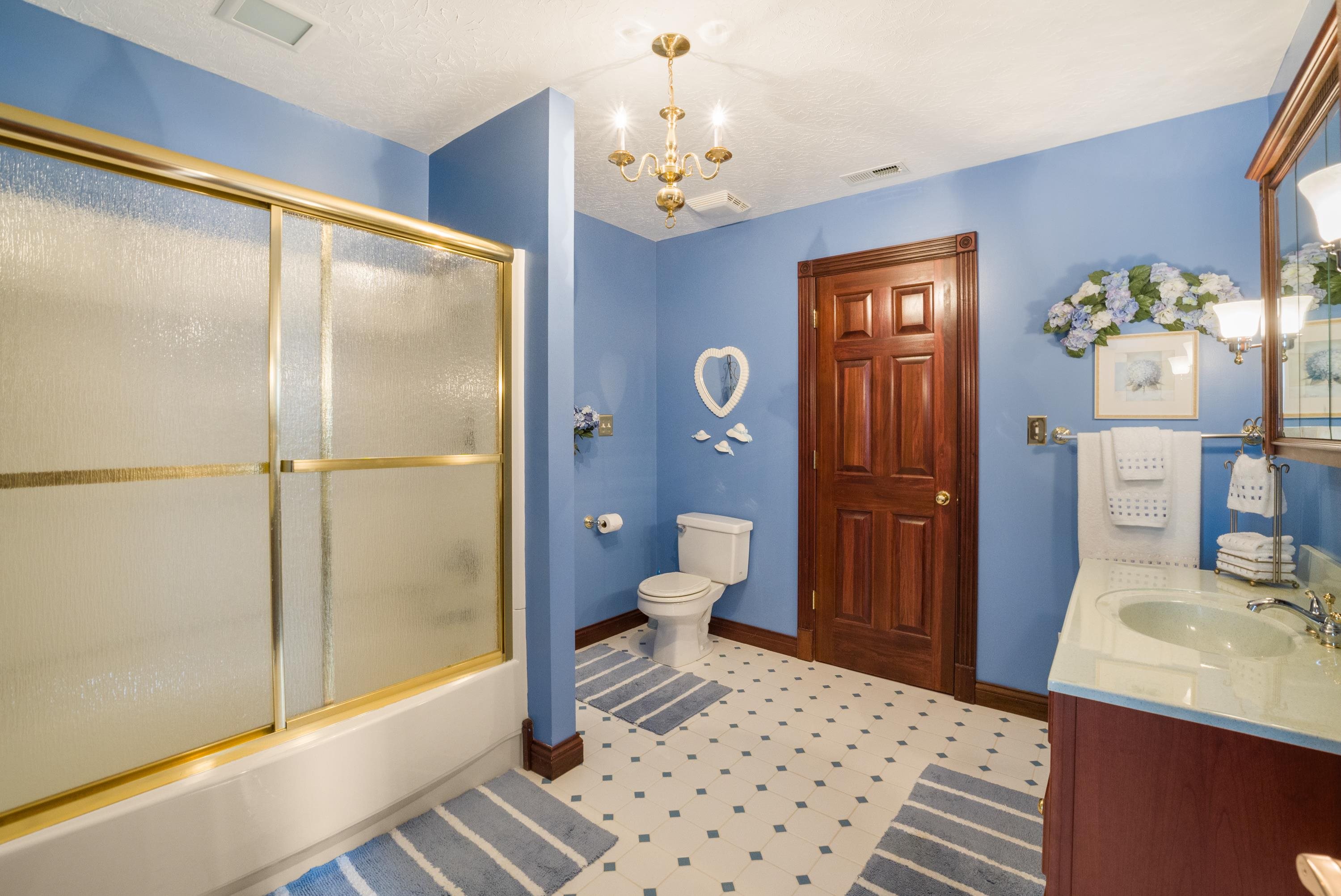 3222 Carriage Hill Court