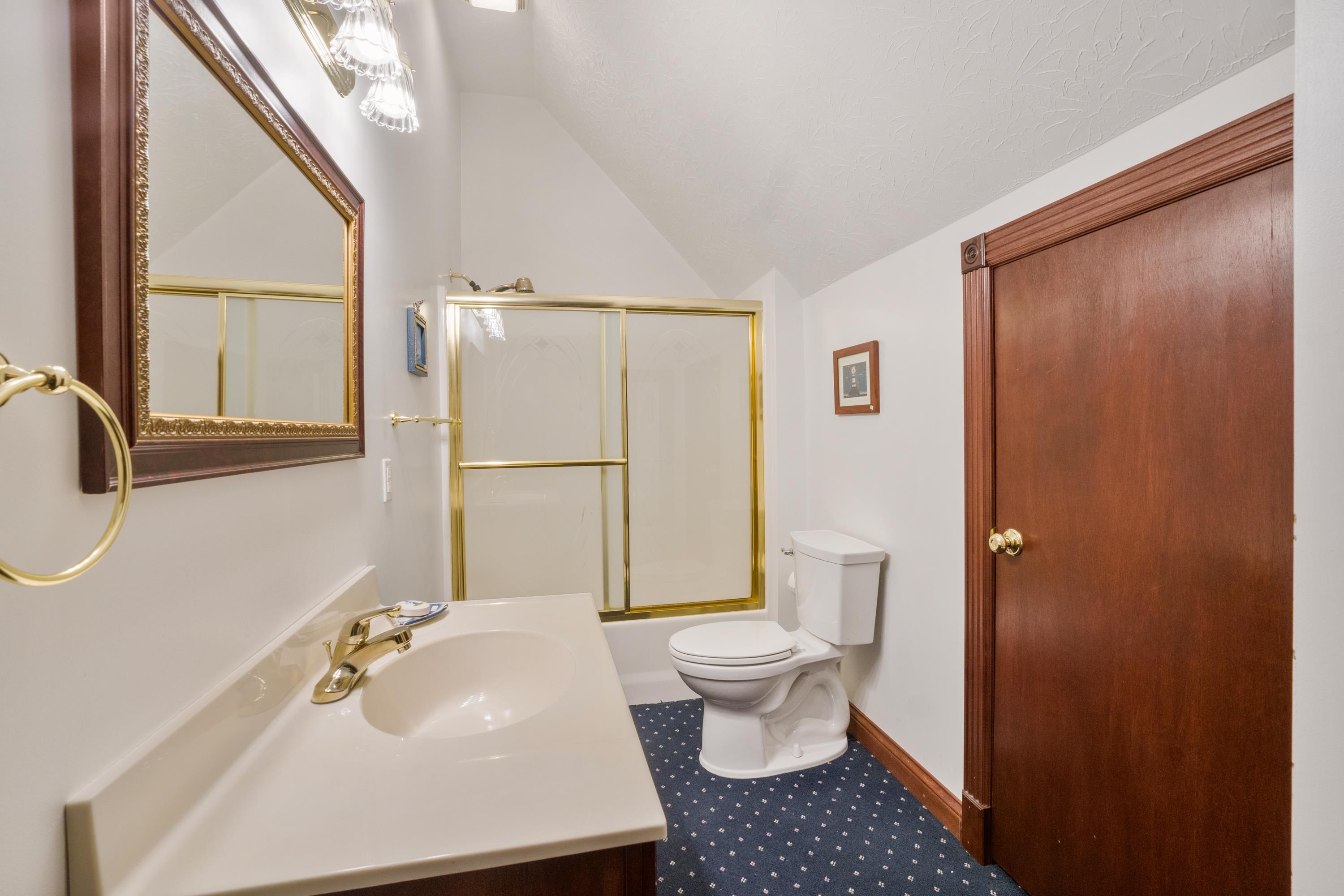 3222 Carriage Hill Court