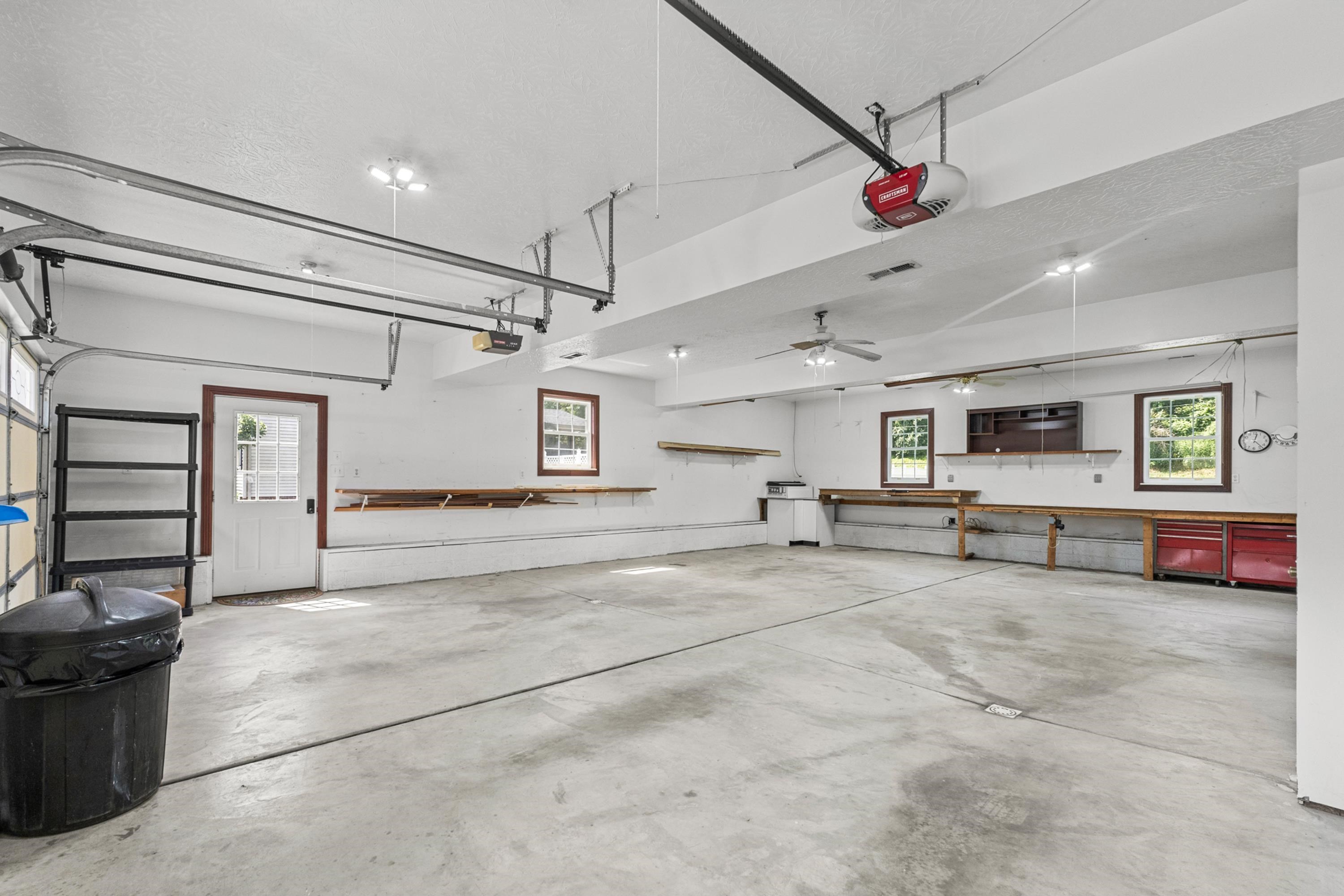 3222 Carriage Hill Court