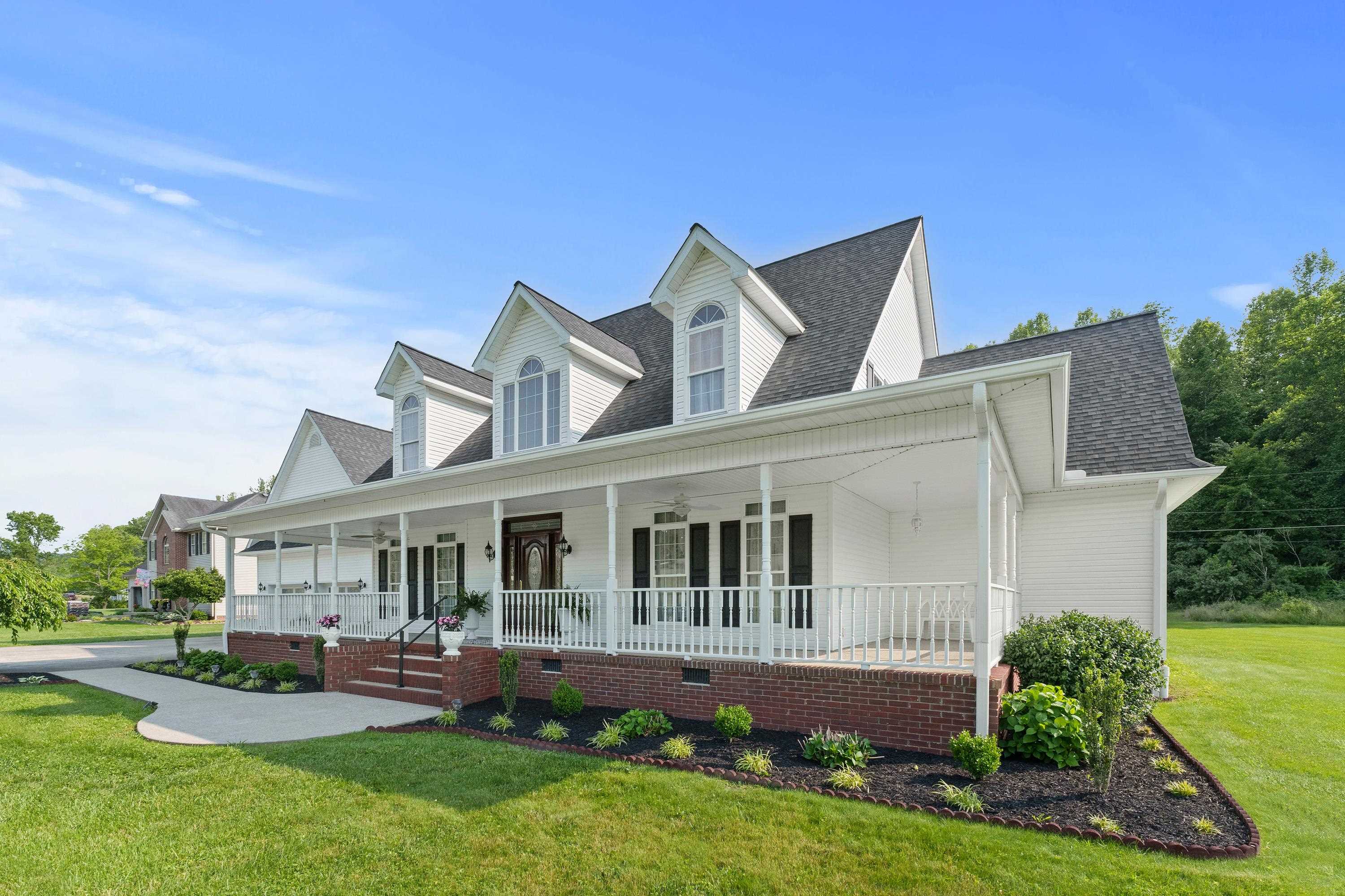 3222 Carriage Hill Court