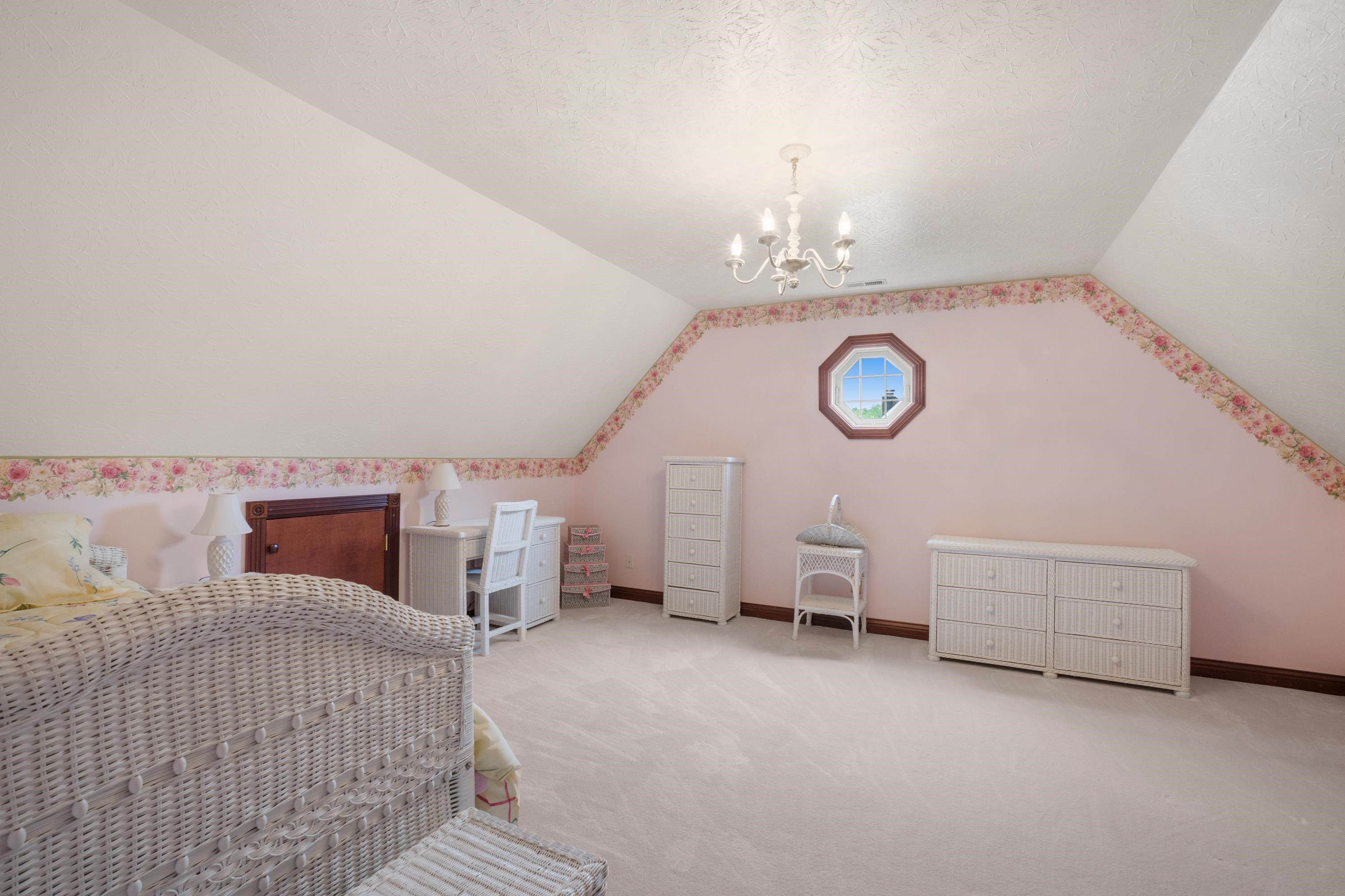 3222 Carriage Hill Court