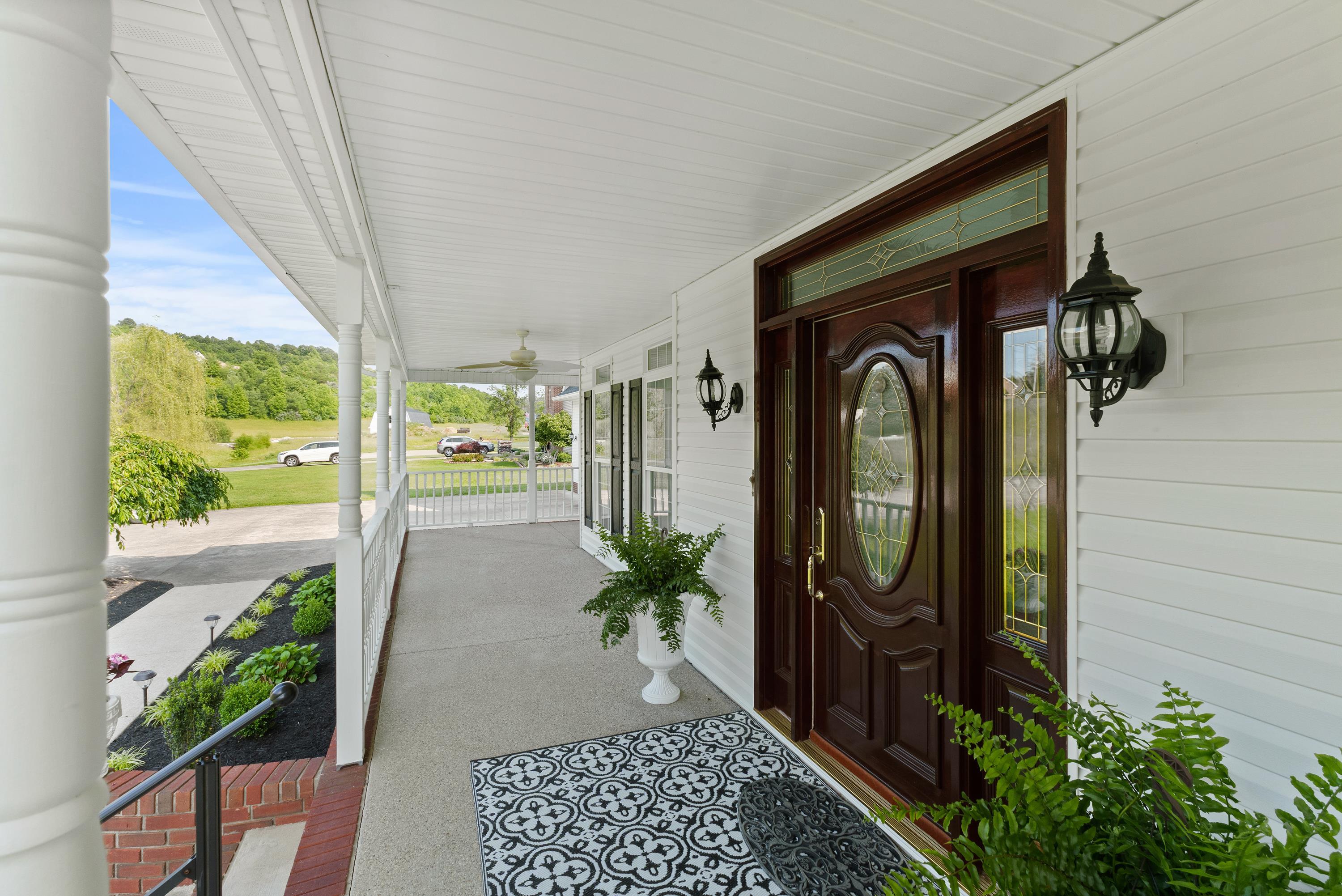 3222 Carriage Hill Court