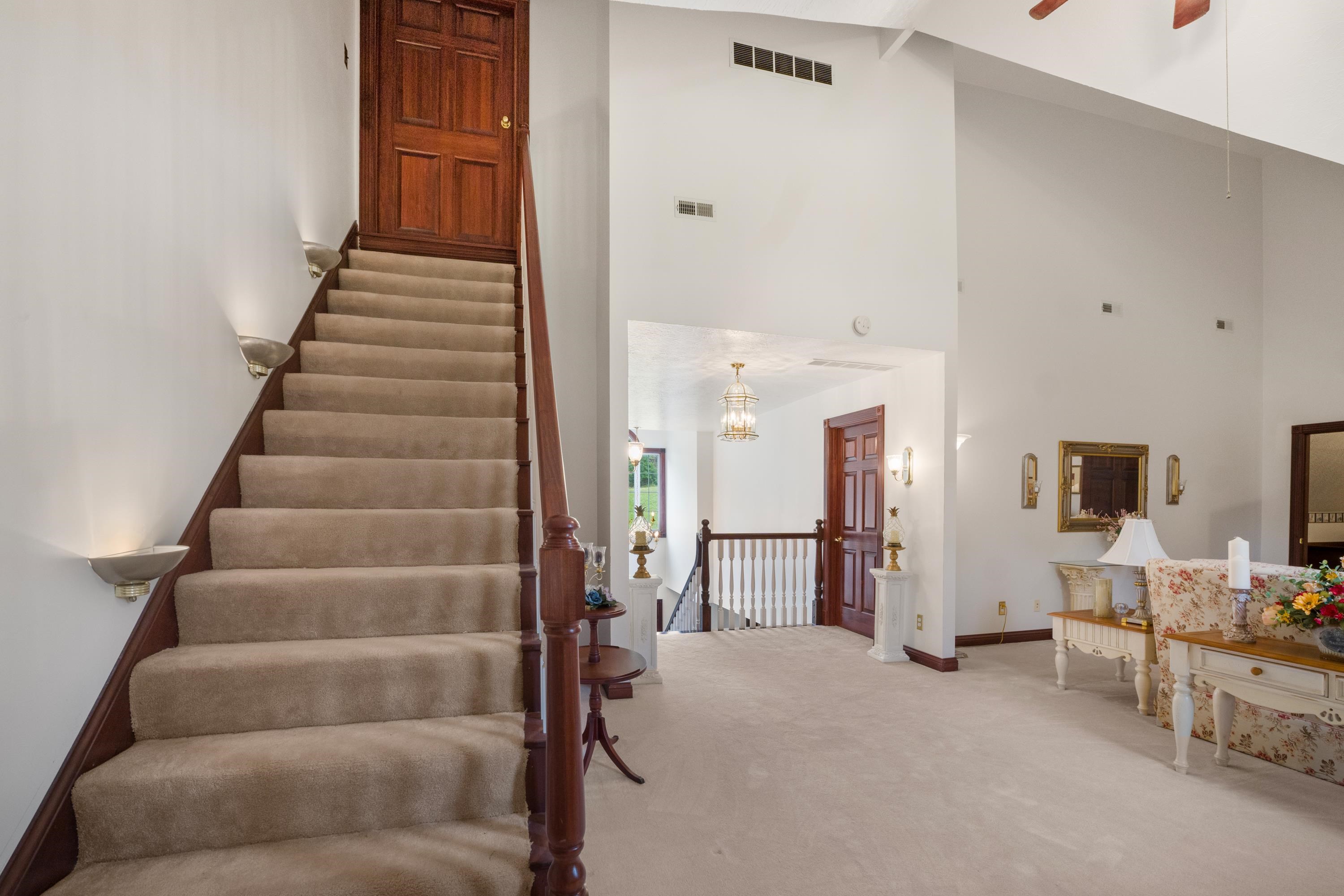 3222 Carriage Hill Court