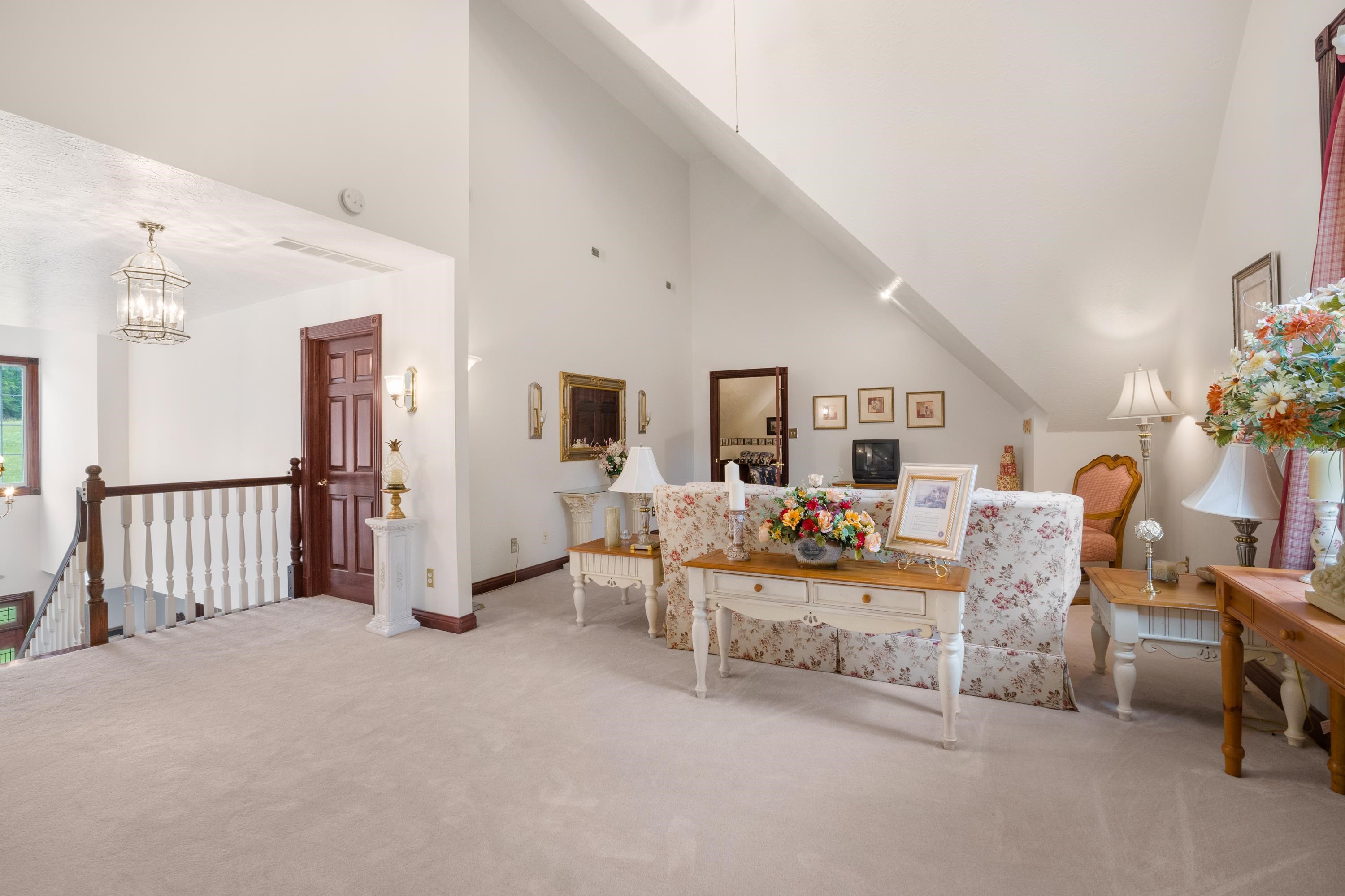 3222 Carriage Hill Court