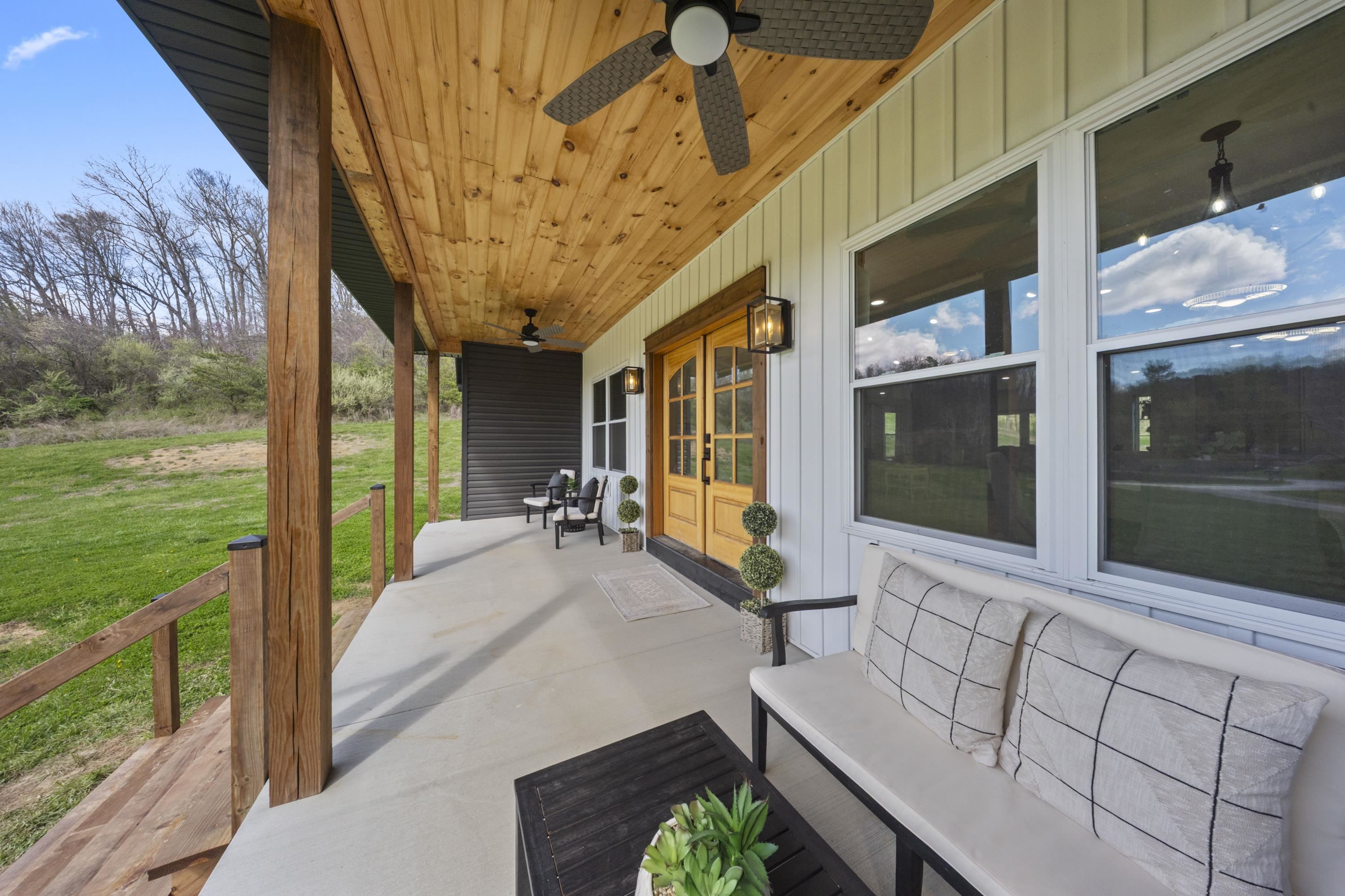 14932 Pakateal Lane