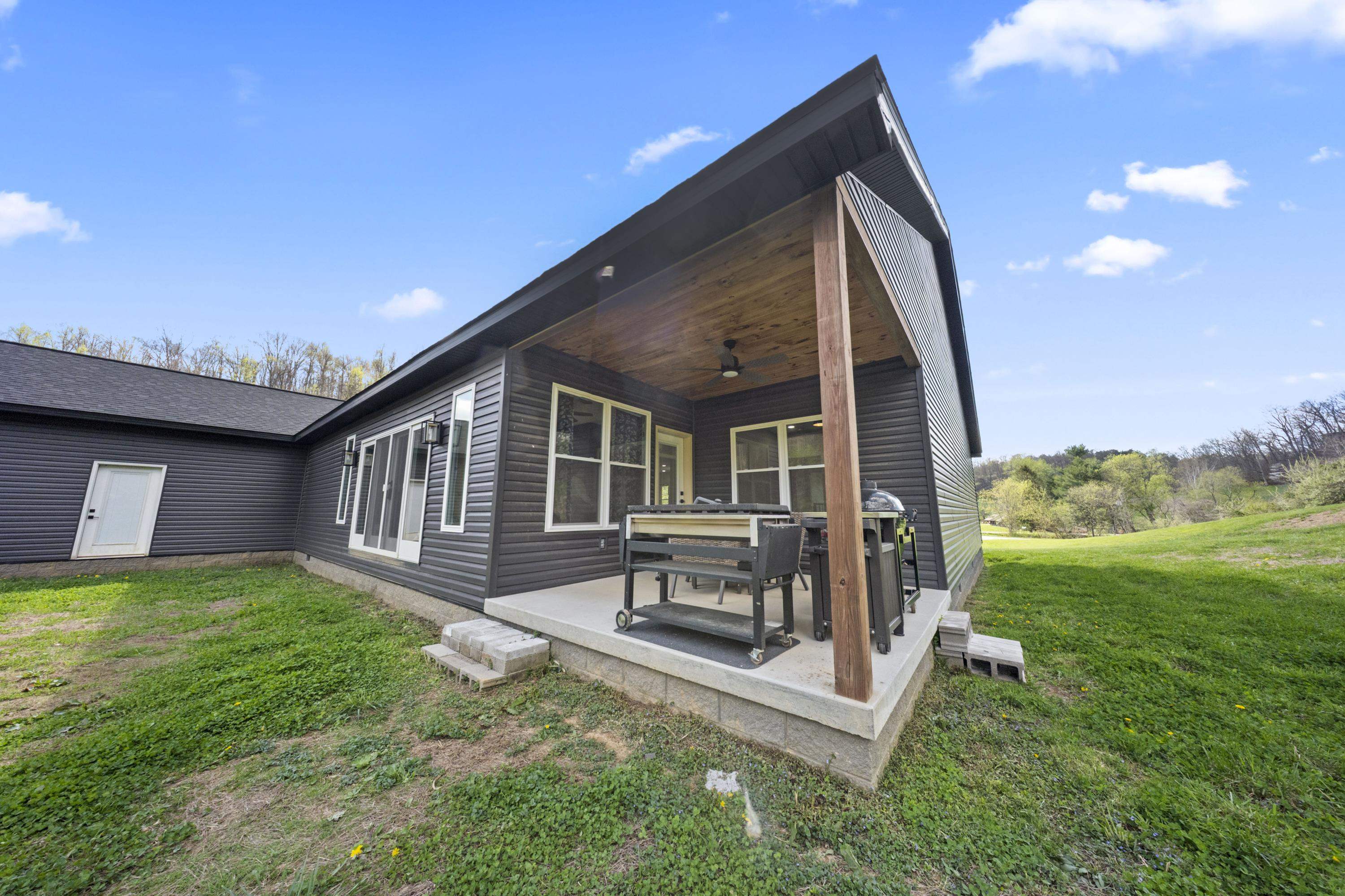 14932 Pakateal Lane