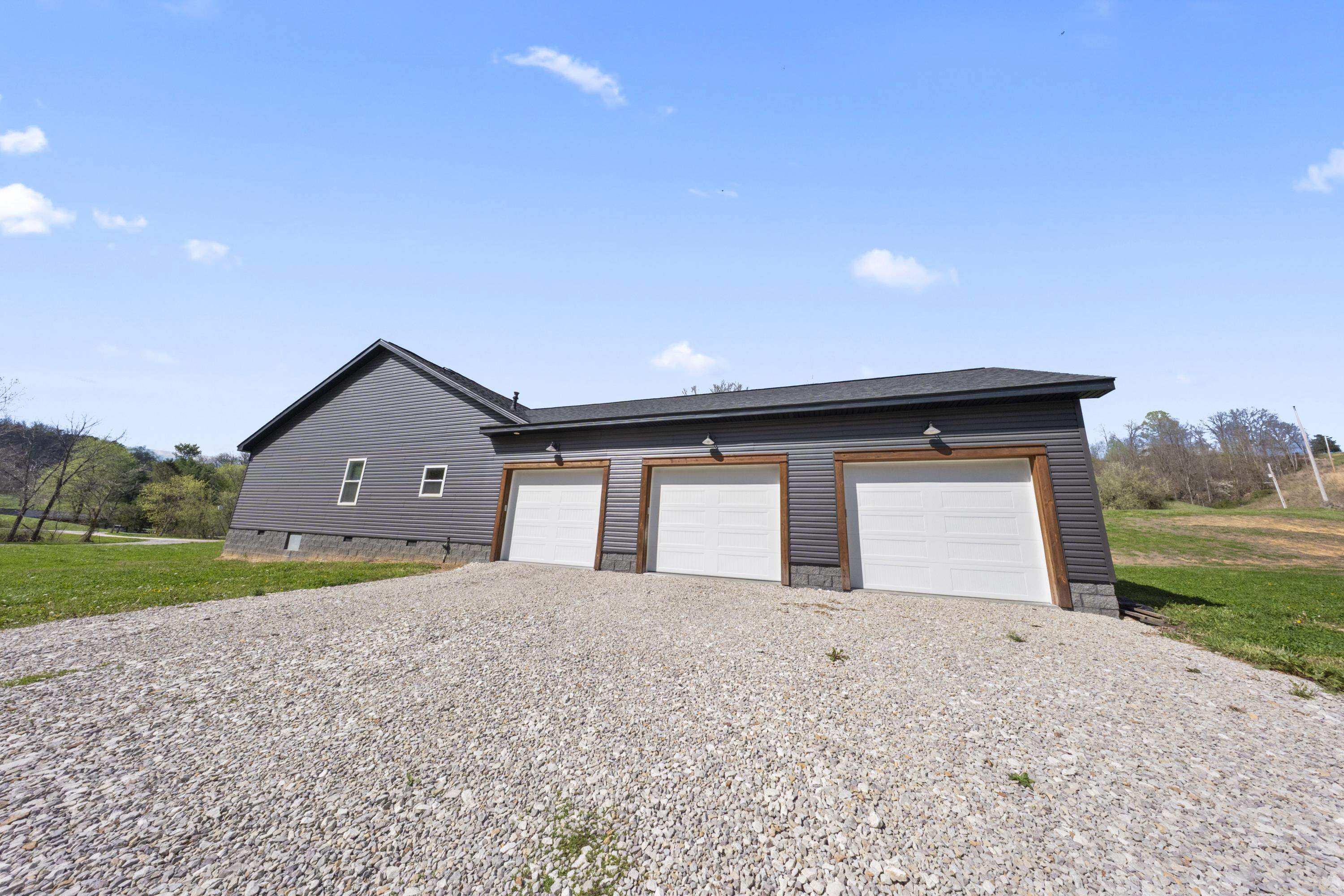 14932 Pakateal Lane