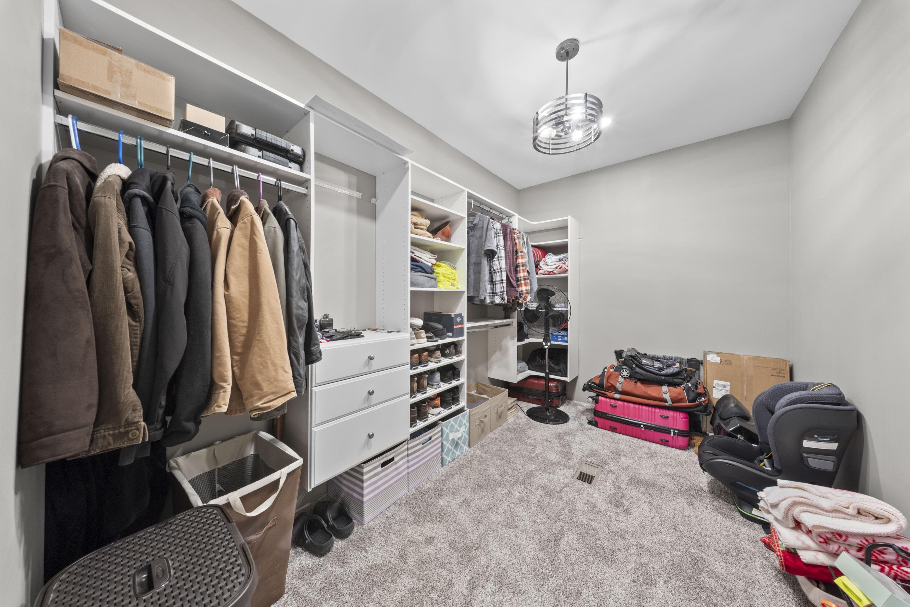 14932 Pakateal Lane
