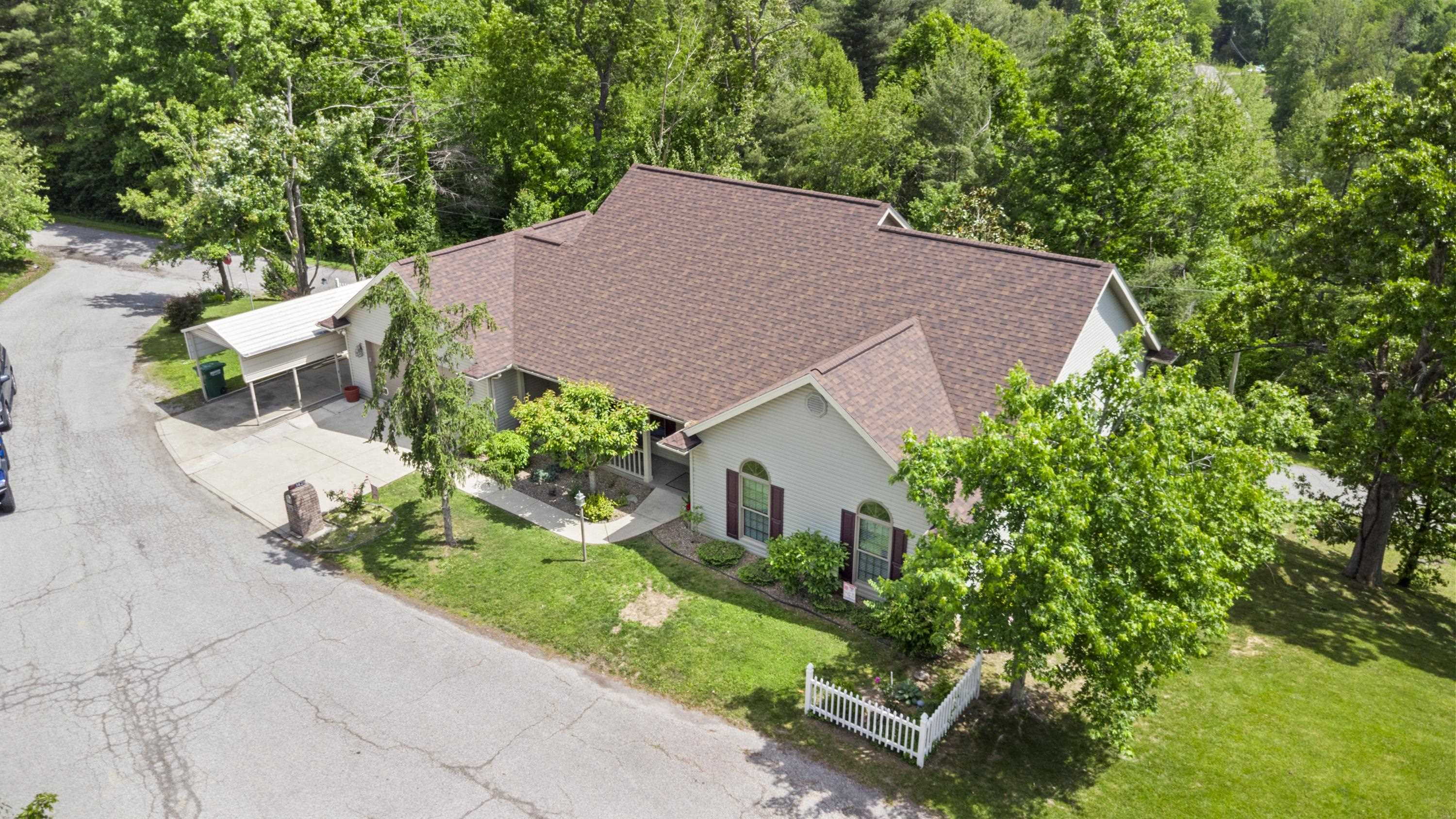 1428 Holly Hill Court