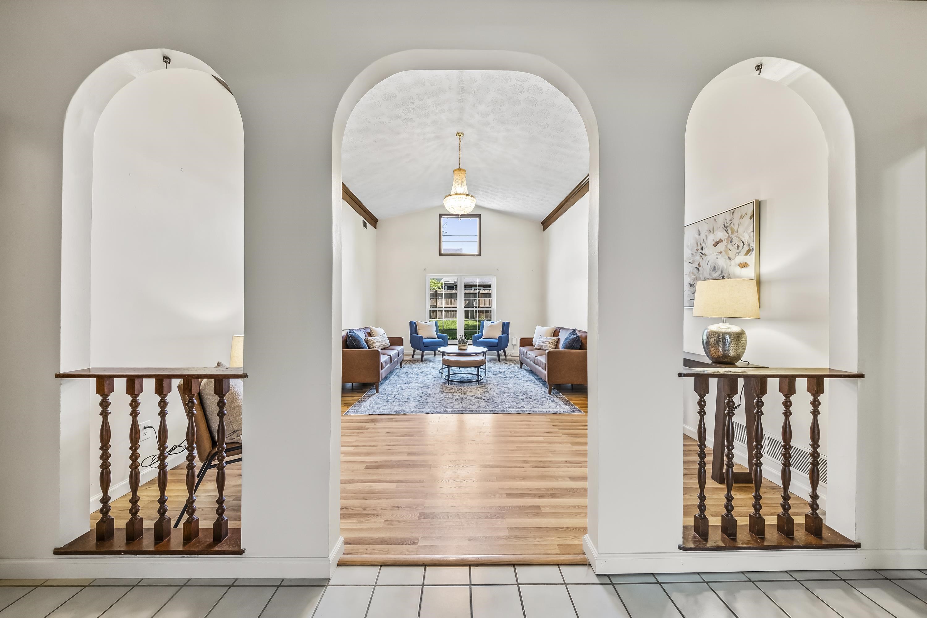 1411 S Calumet Drive