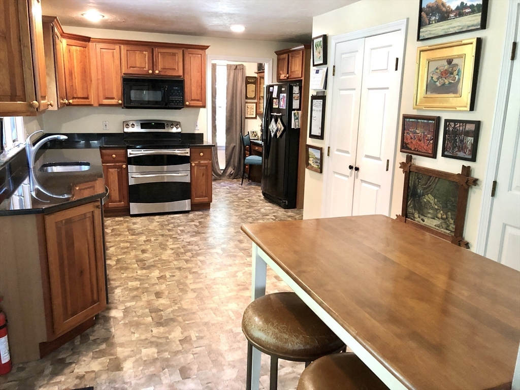13 Yvonne Cir