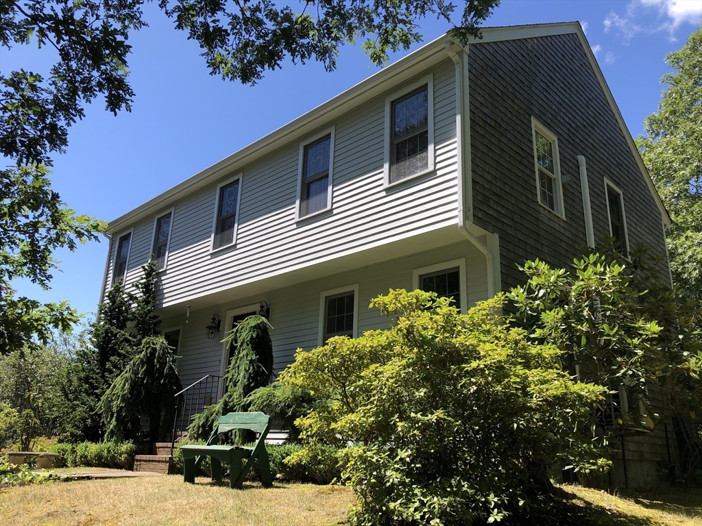 13 Yvonne Cir