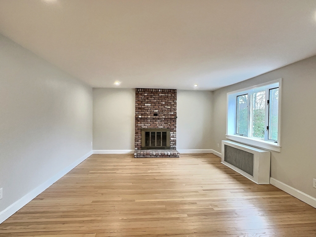 80 Vineyard Rd