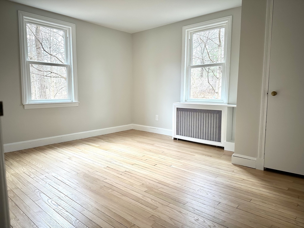 80 Vineyard Rd