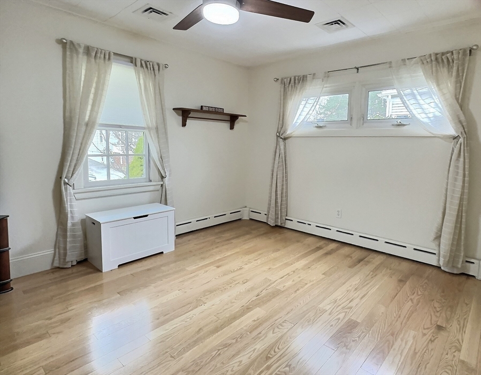 11 Cherry Street Ct